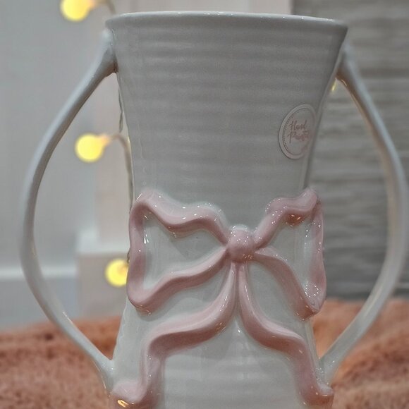 Viral Coquette Pink Bow Vase - Hand-Painted NWT - Picture 2 of 4